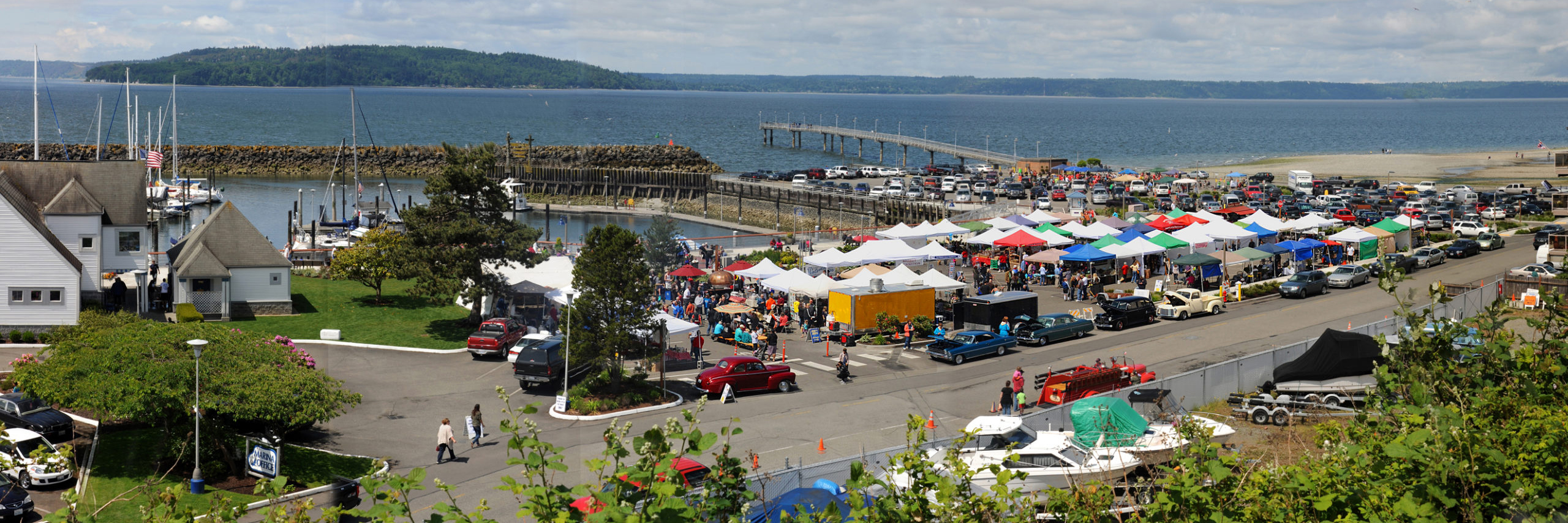 Making moves simple, fast, and stress-free for families and businesses across Des Moine, WA